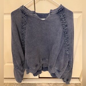 Aerie Hey Crochet Sweatshirt size Medium